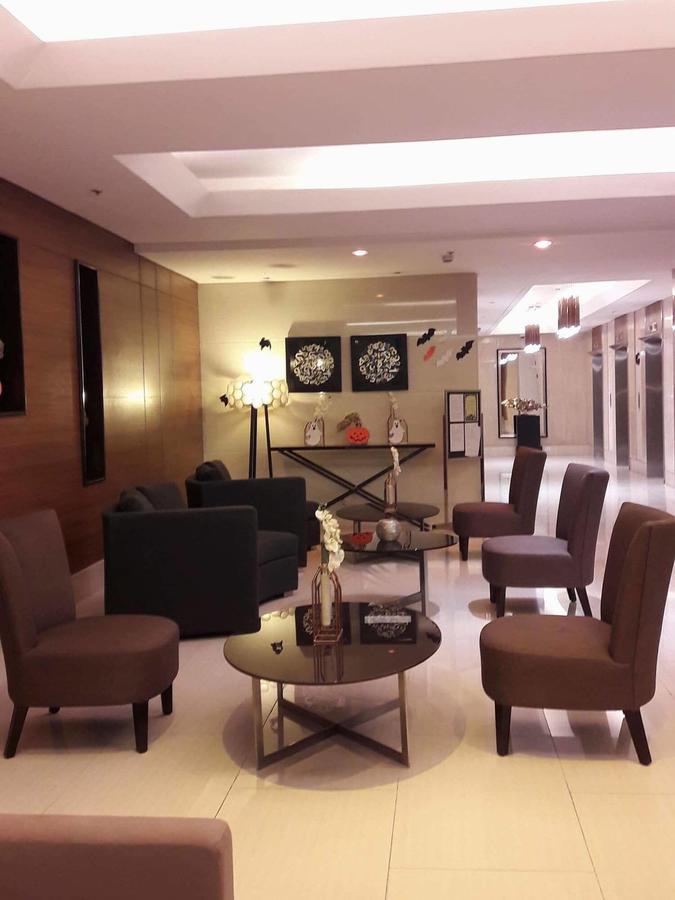 De Luxe, Standard And Studio Suites -The Breeze Residences-Close To Airport,Mall Of Asia, Us Embassy Маніла Екстер'єр фото