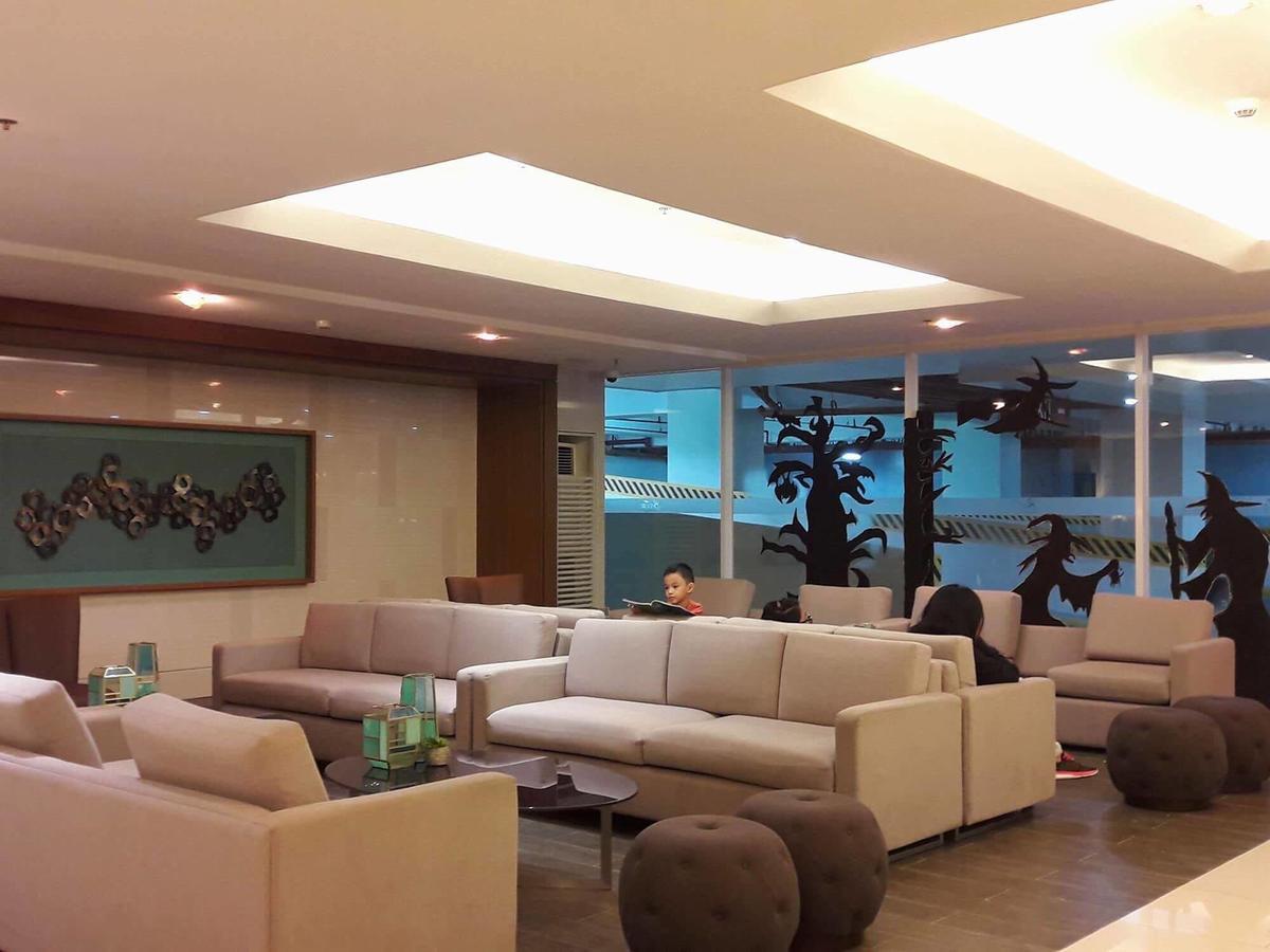 De Luxe, Standard And Studio Suites -The Breeze Residences-Close To Airport,Mall Of Asia, Us Embassy Маніла Екстер'єр фото